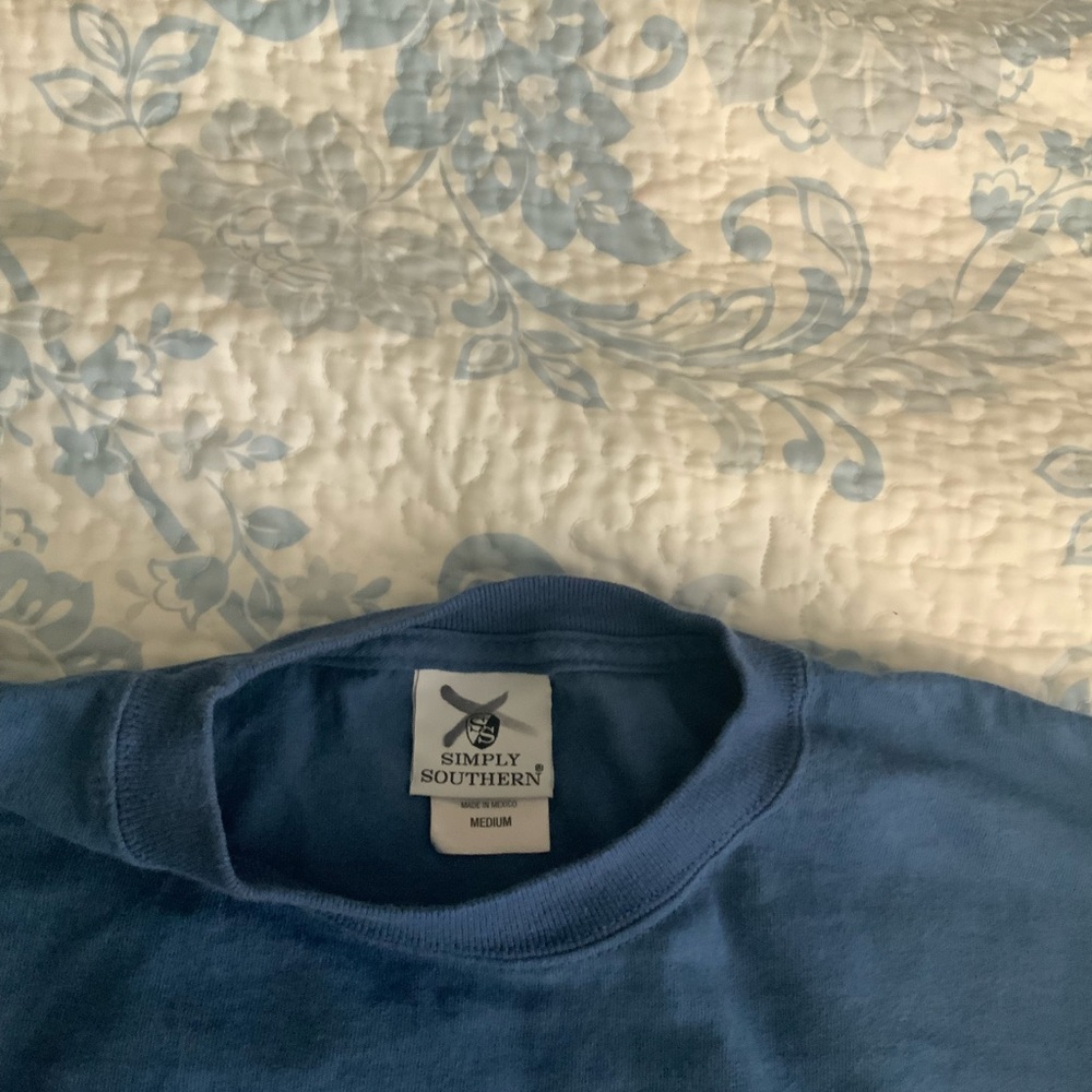 Simply southern long sleeves - Picture 2 of 3